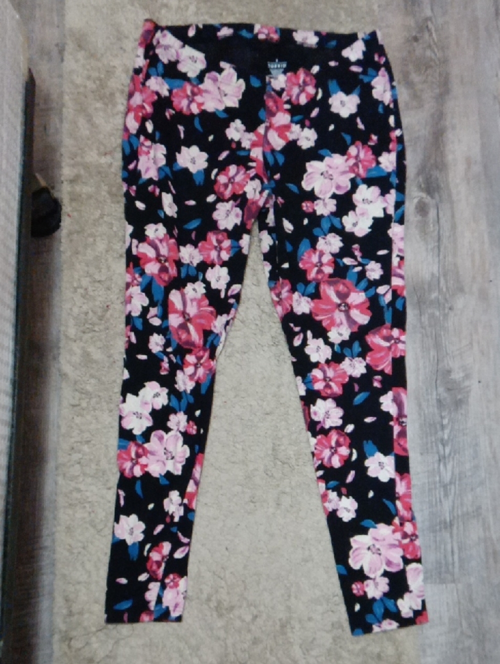 Torrid Floral Leggings Sz 2